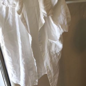 Brandy Melville button down collared crop top